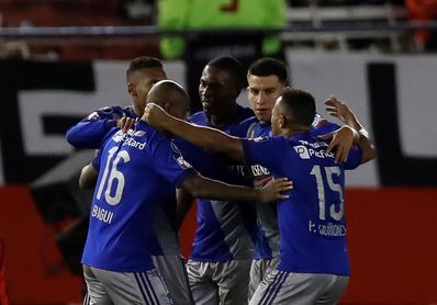 Una victoria separa al Emelec de la final del campeonato ecuatoriano Una victoria separa al Emelec de la final del campeonato ecuatoriano
