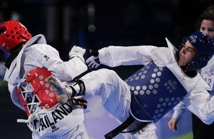 Solo la bicampeona olímpica puede con Marta Calvo en Abiyán Solo la bicampeona olímpica puede con Marta Calvo en Abiyán