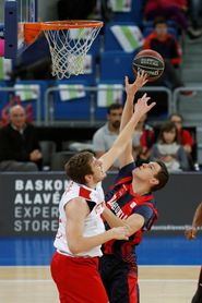 94-71. Un contundente Baskonia supera a un RETAbet sin gasolina 94-71. Un contundente Baskonia supera a un RETAbet sin gasolina