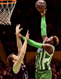 83-77. Schilb y un mal segundo cuarto derrotan al Obradoiro en Sevilla 83-77. Schilb y un mal segundo cuarto derrotan al Obradoiro en Sevilla