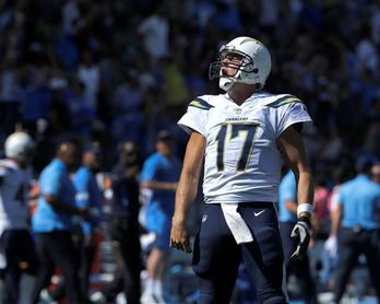 20-13. Rivers afianza a los Chargers como candidatos por un boleto a las finales 20-13. Rivers afianza a los Chargers como candidatos por un boleto a las finales