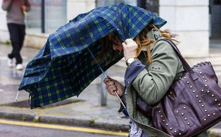 Sevilla, la provincia más afectada por el temporal 'Ana' Sevilla, la provincia más afectada por el temporal 'Ana'