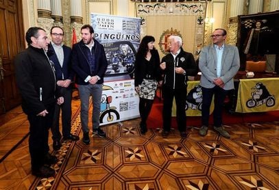 Pingüinos, que espera 30.000 moteros, premia a la familia Nieto y a Joan Mir Pingüinos, que espera 30.000 moteros, premia a la familia Nieto y a Joan Mir