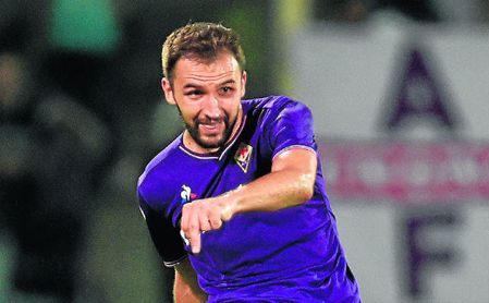 El serbio Milan Badelj, con la elástica de la Fiorentina. El serbio Milan Badelj, con la elástica de la Fiorentina.