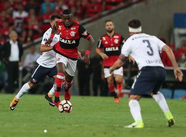 1-1. Independiente conquista en el Maracaná su segunda Copa Sudamericana 1-1. Independiente conquista en el Maracaná su segunda Copa Sudamericana