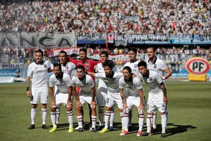 La firma estadounidense Turner se adjudica la licitación del fútbol chileno por 15 años La firma estadounidense Turner se adjudica la licitación del fútbol chileno por 15 años