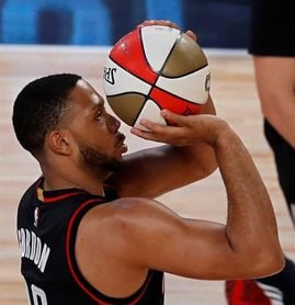120-99. Gordon destroza a Jazz y Rockets llegan a 14 triunfos consecutivos 120-99. Gordon destroza a Jazz y Rockets llegan a 14 triunfos consecutivos