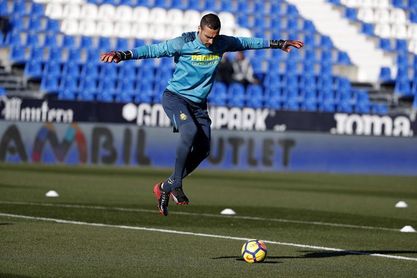 Asenjo cumplirá en Mestalla cien partidos con el Villarreal en Primera Asenjo cumplirá en Mestalla cien partidos con el Villarreal en Primera