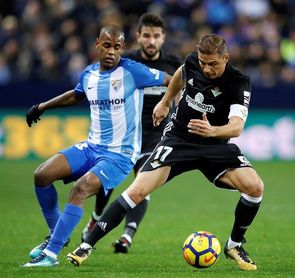 Joaquín, ´más clase que un instituto´, felicitado por récord de 469 partidos Joaquín, ´más clase que un instituto´, felicitado por récord de 469 partidos