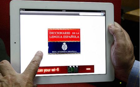 Posverdad, aporofobia, buenismo y postureo, nuevas palabras del diccionario digital de la RAE Posverdad, aporofobia, buenismo y postureo, nuevas palabras del diccionario digital de la RAE