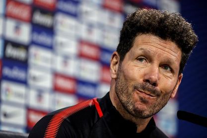 Simeone: "Torres hace pocos goles, pero es el ídolo del club" Simeone: "Torres hace pocos goles, pero es el ídolo del club"