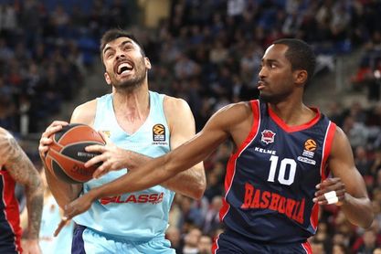 85-82. El Barcelona muere en la orilla en Vitoria, tras remontar 25 puntos 85-82. El Barcelona muere en la orilla en Vitoria, tras remontar 25 puntos