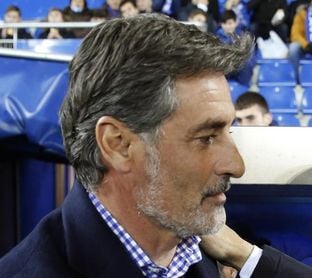 El director deportivo asegura que Míchel seguirá al frente del Málaga El director deportivo asegura que Míchel seguirá al frente del Málaga