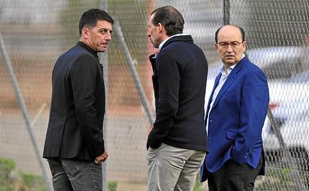 Arias reforzará el plantel en enero, esté el entrenador que esté. Arias reforzará el plantel en enero, esté el entrenador que esté.