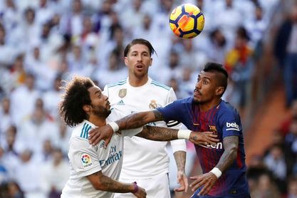 Real Madrid y Barcelona empatan 0-0 al descanso Real Madrid y Barcelona empatan 0-0 al descanso