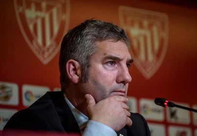 Urrutia dispuesto aún a "agotar las posibilidades" de que renueve Kepa Urrutia dispuesto aún a "agotar las posibilidades" de que renueve Kepa