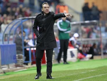El portugués Carvalhal, nuevo técnico del Swansea hasta final de temporada El portugués Carvalhal, nuevo técnico del Swansea hasta final de temporada