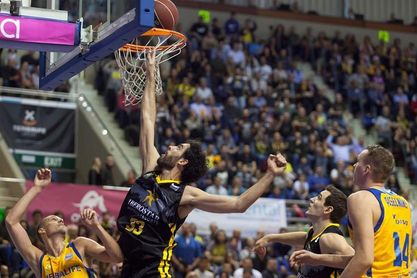 92-71. El derby canario fue para un gran Iberostar Tenerife 92-71. El derby canario fue para un gran Iberostar Tenerife