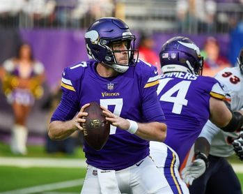 23-10. Murray logra dos anotaciones y los Vikings descanso en la final 23-10. Murray logra dos anotaciones y los Vikings descanso en la final