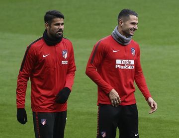Costa, Vitolo y 25.000 rojiblancos despiden 2017 en el Wanda Metropolitano Costa, Vitolo y 25.000 rojiblancos despiden 2017 en el Wanda Metropolitano