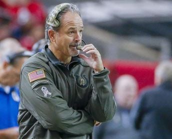 Los Raiders quieren a Gruden; los Giants a Schwartz y se van Arians y Pagano Los Raiders quieren a Gruden; los Giants a Schwartz y se van Arians y Pagano