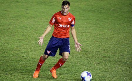 Tagliafico viaja a Holanda para cerrar su fichaje por el Ajax Tagliafico viaja a Holanda para cerrar su fichaje por el Ajax