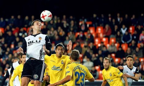 Maksimovic afirma que Marcelino le ha aportado tranquilidad en su adaptación Maksimovic afirma que Marcelino le ha aportado tranquilidad en su adaptación