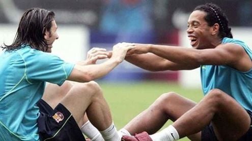 Foto que Messi ha utilizado para homenajear a Ronaldinho Foto que Messi ha utilizado para homenajear a Ronaldinho