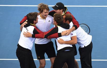 Alemania gana a Australia y pasa a cuartos Alemania gana a Australia y pasa a cuartos