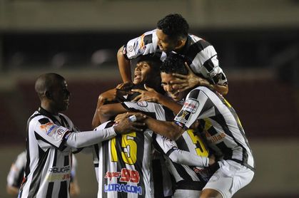 Alianza y Tauro cierran la quinta fecha de la LPF con un empate a tres goles Alianza y Tauro cierran la quinta fecha de la LPF con un empate a tres goles