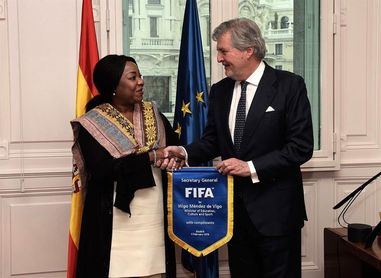 El Gobierno y la FIFA coinciden en la necesidad de solucionar la situación de la RFEF cuanto antes El Gobierno y la FIFA coinciden en la necesidad de solucionar la situación de la RFEF cuanto antes