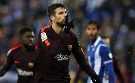 Piqué se podría perder la vuelta de las semis ante el Valencia Piqué se podría perder la vuelta de las semis ante el Valencia