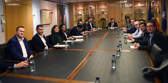 La ACB y la ABP vuelven a reunirse este martes en busca de un acuerdo La ACB y la ABP vuelven a reunirse este martes en busca de un acuerdo