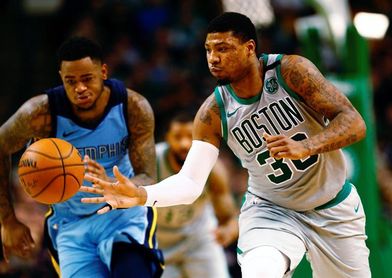 109-98. Irving, con 25 puntos, mantiene ganadores a los Celtics; Marc, 17 puntos 109-98. Irving, con 25 puntos, mantiene ganadores a los Celtics; Marc, 17 puntos
