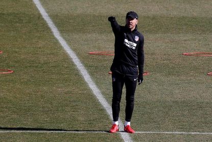 Simeone convoca a los 17 disponibles más el canterano Montoro Simeone convoca a los 17 disponibles más el canterano Montoro