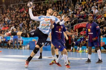 28-27. El Barça finaliza segundo de grupo y se medirá al Montpellier 28-27. El Barça finaliza segundo de grupo y se medirá al Montpellier