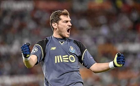 Casillas se despide a lo grande de la Champions Casillas se despide a lo grande de la Champions
