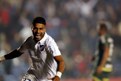 El uruguayo Aguirre está a punto de cambiar al Udinese por el Botafogo El uruguayo Aguirre está a punto de cambiar al Udinese por el Botafogo