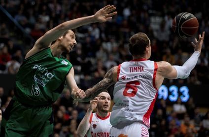 61-75. El Joventut no puede ante un Baskonia a medio gas 61-75. El Joventut no puede ante un Baskonia a medio gas