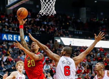 Triunfan Rockets, Raptors y Jazz; pierden Warriors; Cavaliers se hunden Triunfan Rockets, Raptors y Jazz; pierden Warriors; Cavaliers se hunden
