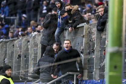 El Hamburgo cae ante el Hertha y está más cerca del descenso El Hamburgo cae ante el Hertha y está más cerca del descenso