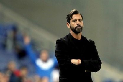 Sánchez Flores da dos días de fiesta a la plantilla tras perder en Sevilla Sánchez Flores da dos días de fiesta a la plantilla tras perder en Sevilla