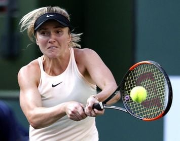 Svitolina le gana a Gavrilova y ya está en octavos de final en Miami Svitolina le gana a Gavrilova y ya está en octavos de final en Miami