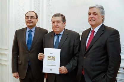 Uruguay, Argentina y Paraguay transmiten en Madrid el "sueño" del Mundial 2030 Uruguay, Argentina y Paraguay transmiten en Madrid el "sueño" del Mundial 2030