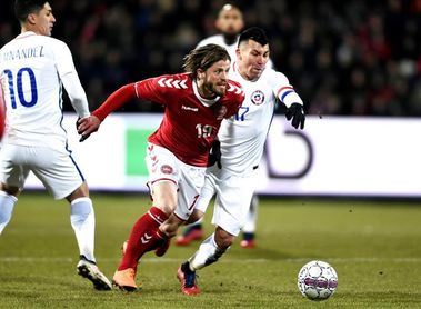 0-0. Chile arranca un empate trabajado contra Dinamarca 0-0. Chile arranca un empate trabajado contra Dinamarca
