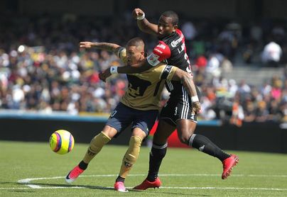 Colombiano Jiménez destaca ofensiva del líder Santos Laguna, su próximo rival Colombiano Jiménez destaca ofensiva del líder Santos Laguna, su próximo rival