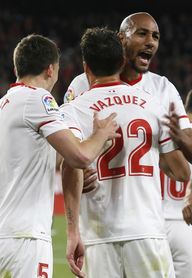 Un gol de Franco Vázquez pone al Sevilla por delante en el descanso Un gol de Franco Vázquez pone al Sevilla por delante en el descanso