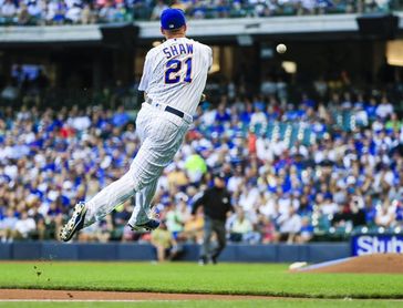 7-3. Suter domina desde la lomita a los Padres 7-3. Suter domina desde la lomita a los Padres