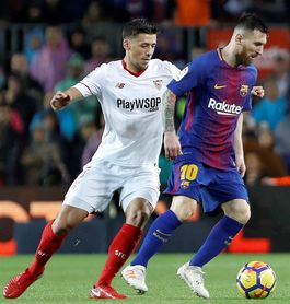 Lenglet: "Aún no he encontrado la manera de actuar frente a Messi y Ronaldo" Lenglet: "Aún no he encontrado la manera de actuar frente a Messi y Ronaldo"