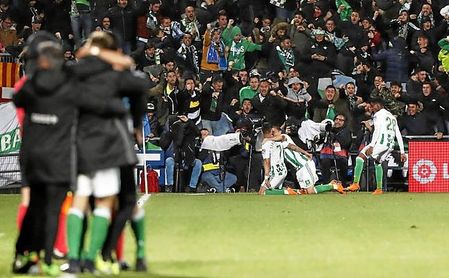 Hasta 10 goles de jugadores que han salido con el partido en marcha. Hasta 10 goles de jugadores que han salido con el partido en marcha.